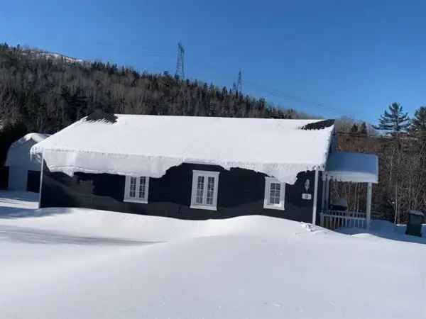 Bungalow for Sale near Baie Des Rochers in Charlevoix