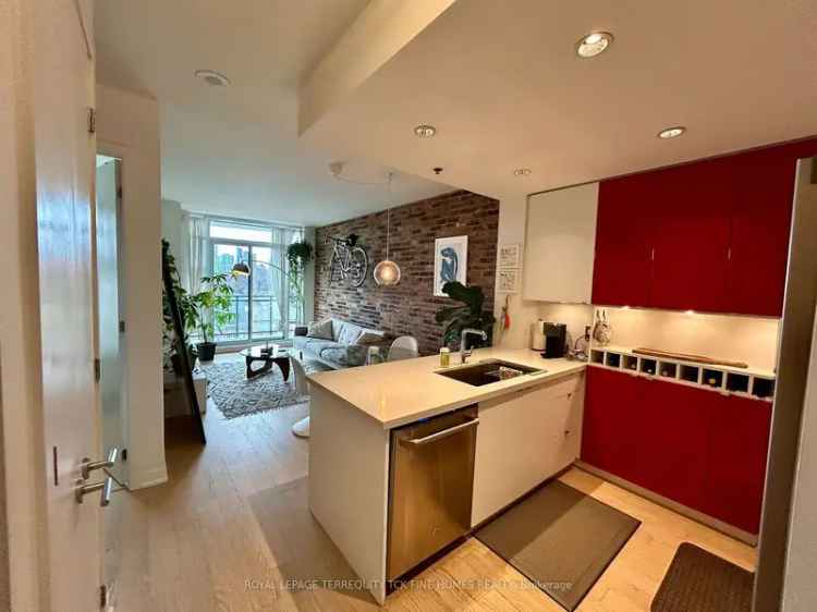 Condo For Rent in Toronto, Ontario