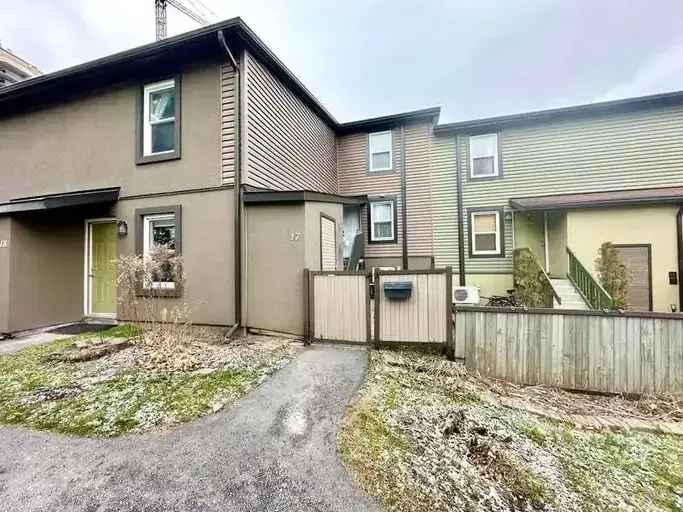 1250 McWatters Road -  in Ottawa