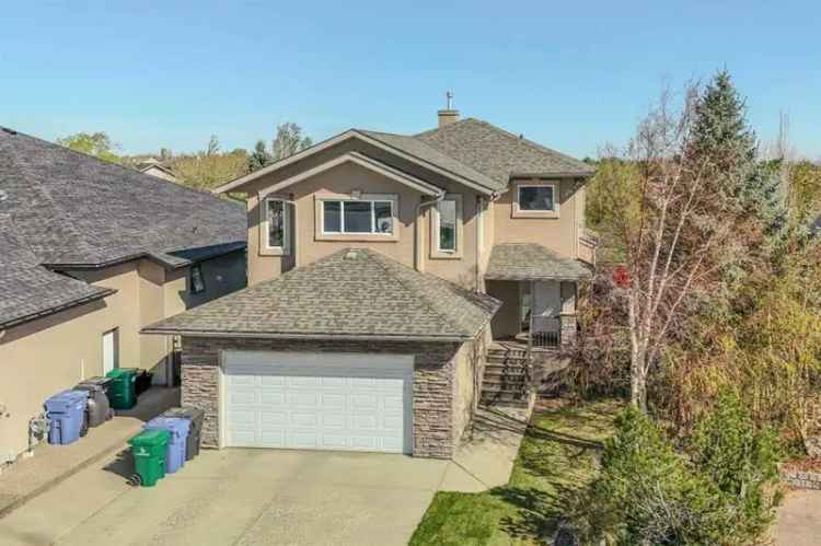 Beautiful 2-Storey Family Home in Riverstone