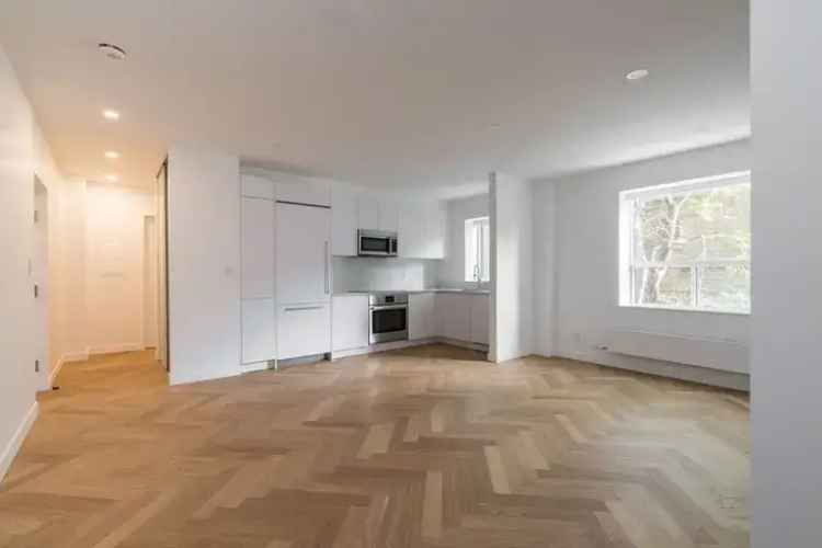 110 Wellesley Street East Two Bedroom Suite