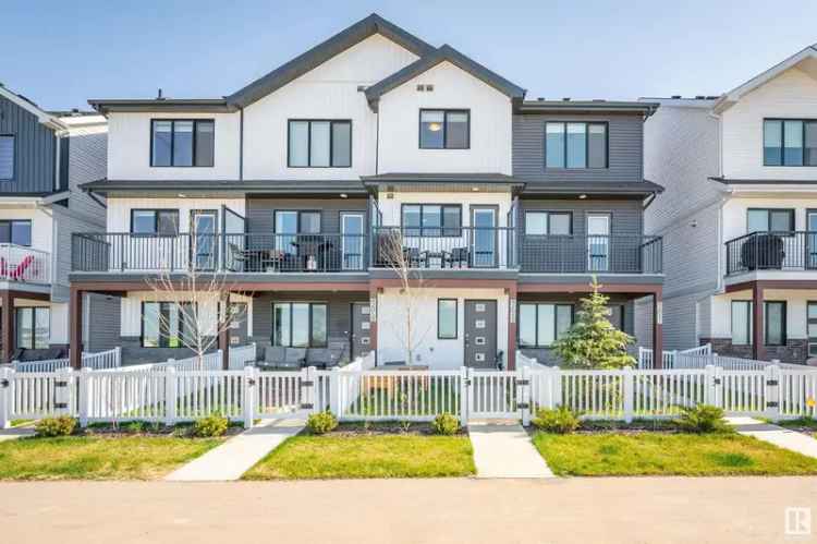 Modern Townhouse in River's Edge - No Condo Fees 2 Ensuites