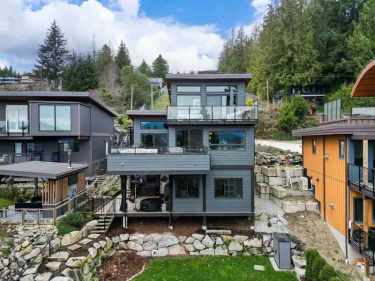 A $1,499,000.00 House/Single Family with 2 bedrooms in Gibsons & Area, Sunshine Coast