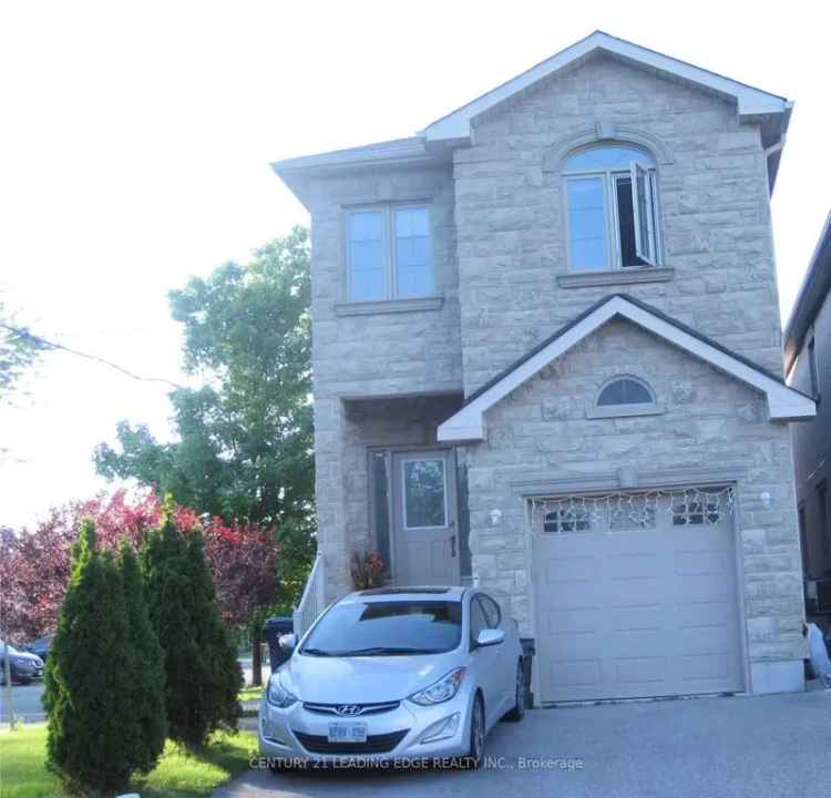 House For Sale in Toronto, Ontario