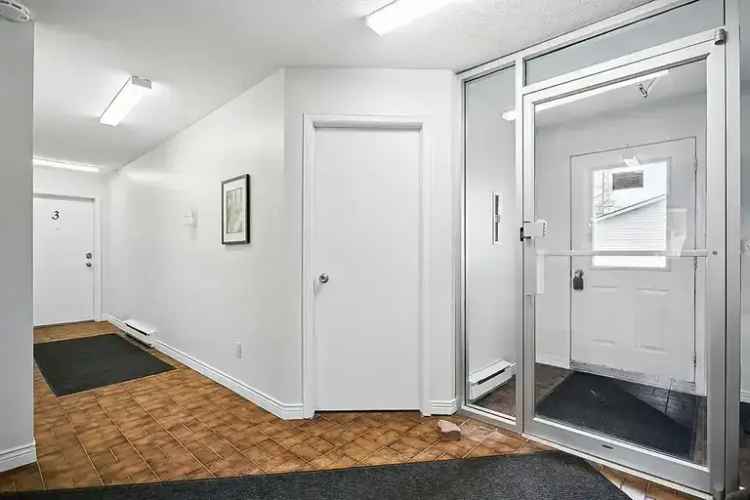 2 Bed 1 Bath Apartment in Winchester - Quiet Oasis