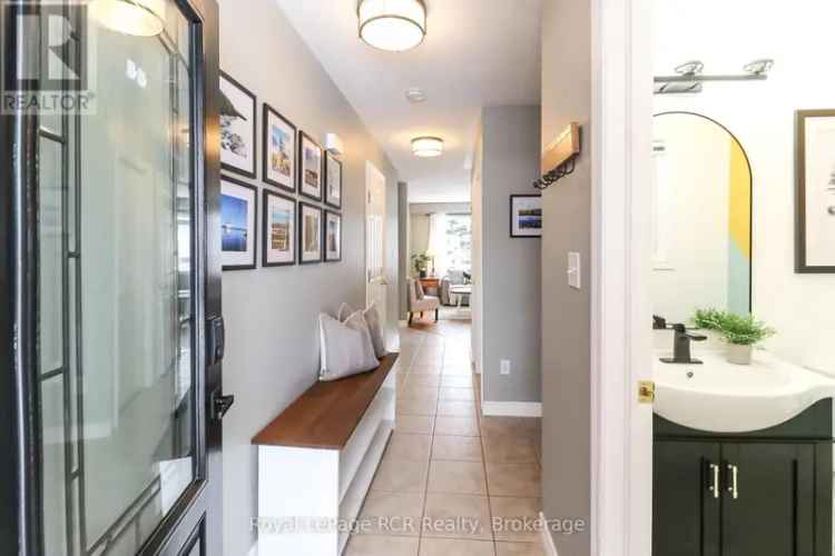 3-Bedroom Collingwood Home  Updated Kitchen and Finished Basement