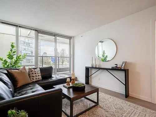 2BD 2BA Luxury Condo in Surrey City Centre