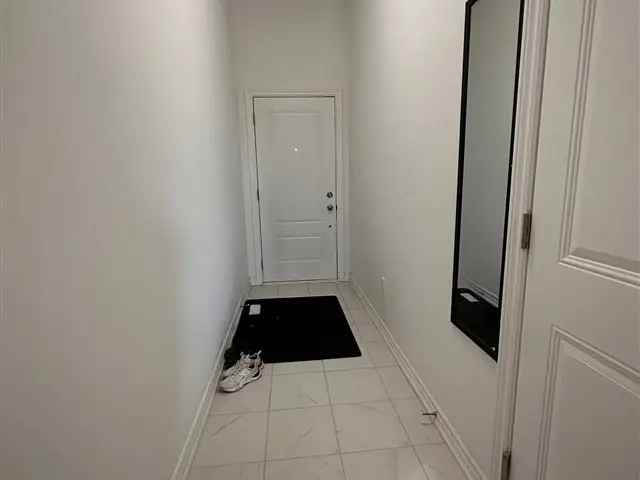 Spacious 3 1 Bedroom Townhouse in Oshawa Donevan