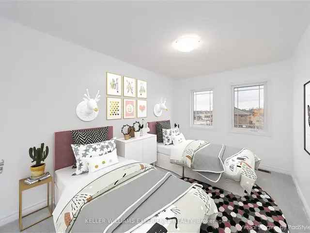 Townhouse For Sale in 392, Centre Street, Essa, Ontario