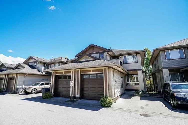 4 Bedroom Townhouse in Surrey, 2156 sqft