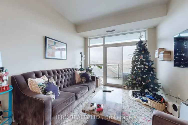 Condo For Sale in Vaughan, Ontario