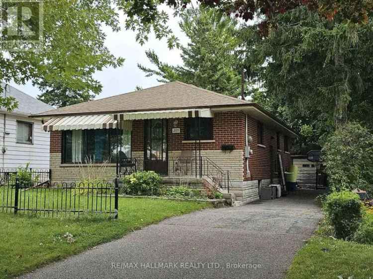 Updated 3 1 Bedroom Bungalow Near Oshawa Centre