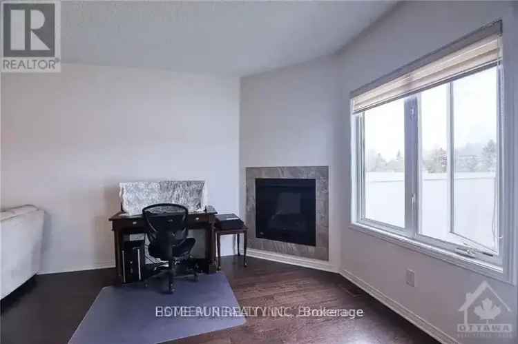 3 Bedroom Townhouse in Barrhaven Longfields Davidson