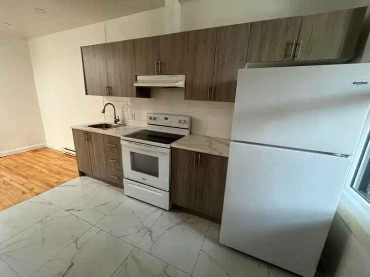 Apartment For Rent in Montreal, Quebec