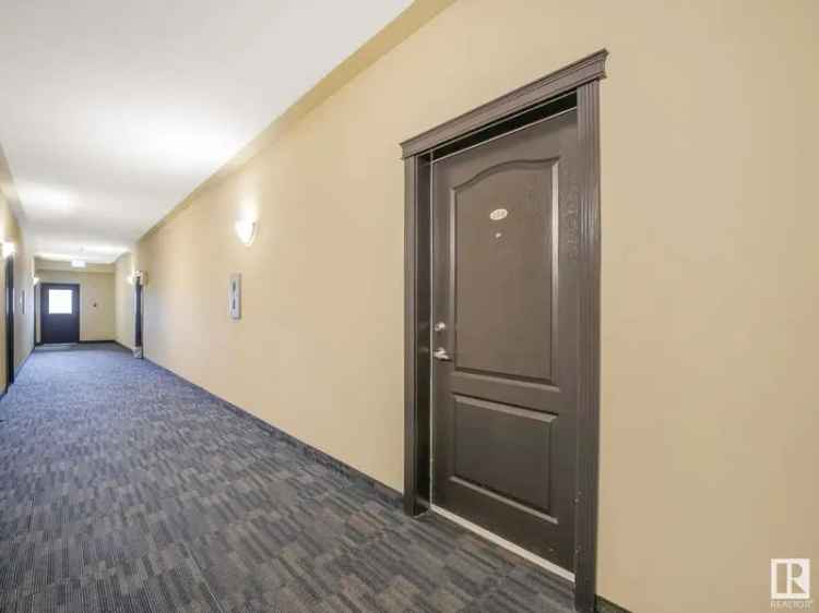 Updated 2 Bed 2 Bath Condo with 2 Parking Stalls in Hamptons