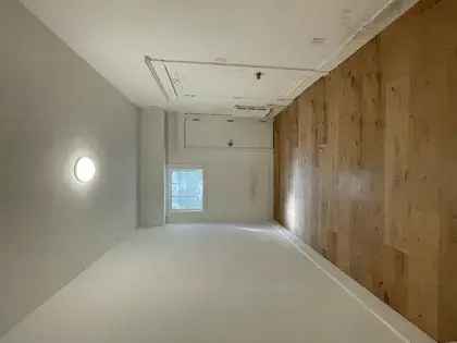 1 room apartment of 88 m² in Montreal