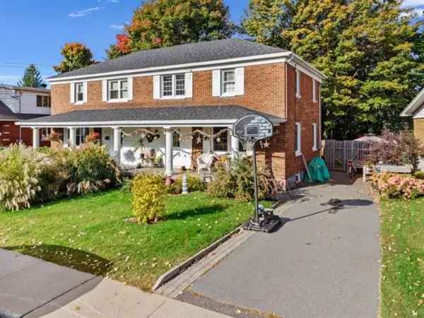 3-Bedroom Semi-Detached House for Sale Montérégie