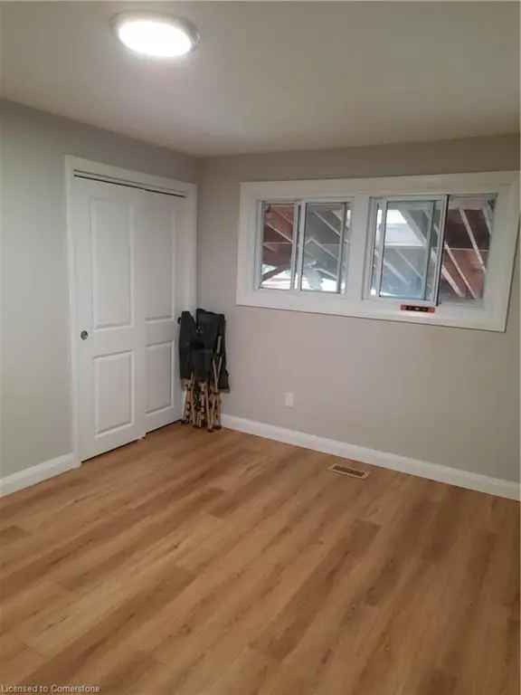 Buy Spacious Back Split Home with Pool in Mayfair Area