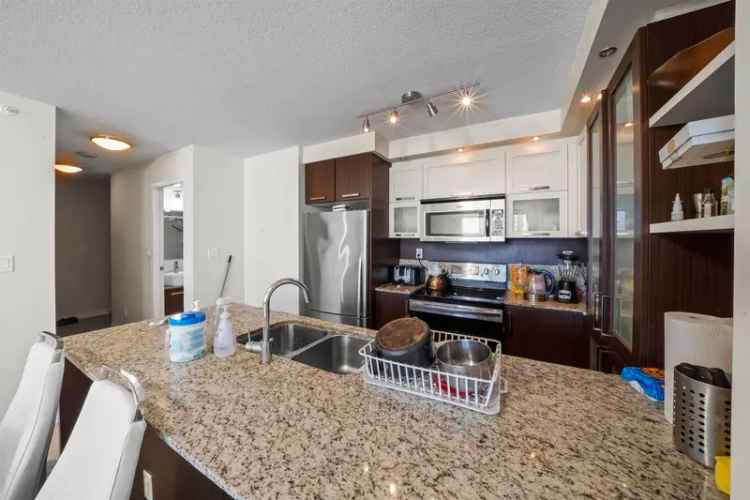 2 Bed Condo in North Coquitlam Near Skytrain