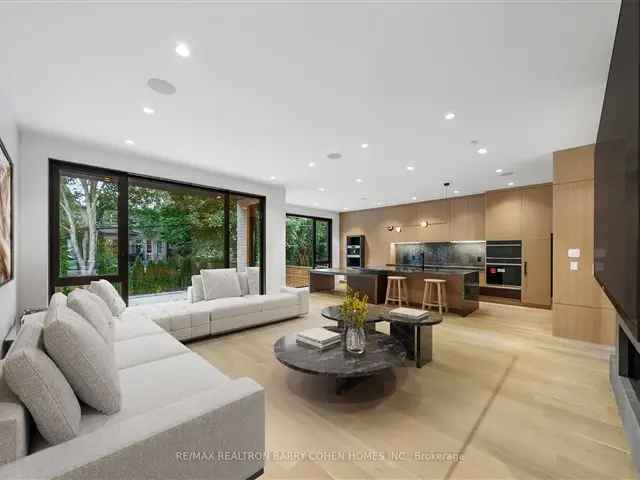 House For Sale in Toronto, Ontario