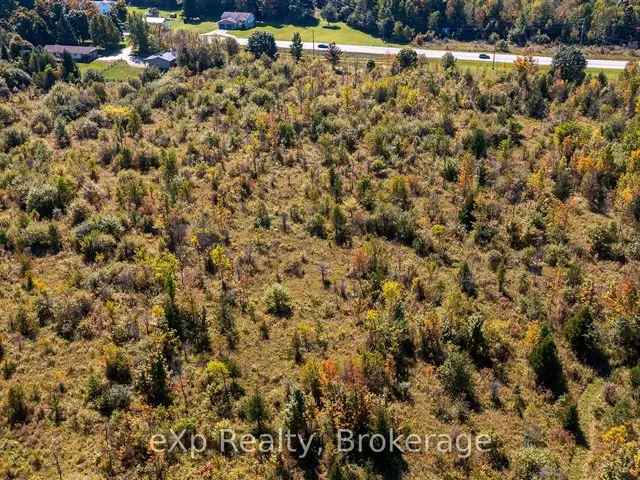 5-Acre Treed Lot near Owen Sound - Modern Utilities