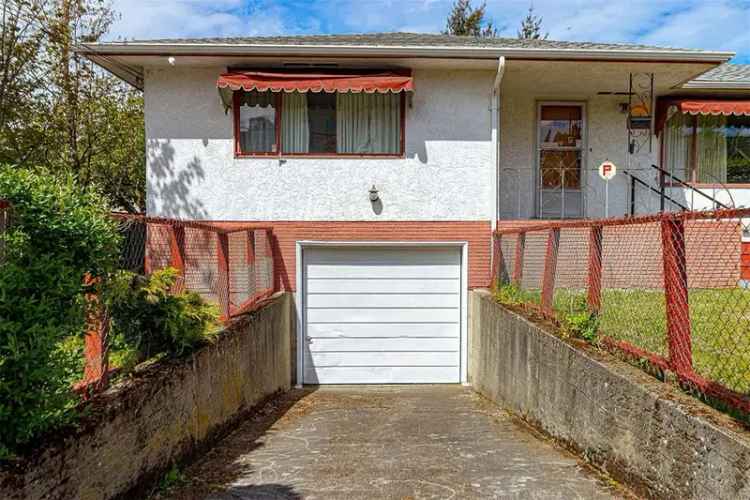 1955 Bungalow Charm  Over 1500 sq ft, 4 Beds, 2-Car Garage