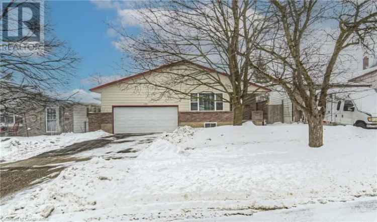 3 Bedroom Detached Bungalow with Legal Basement Apartment