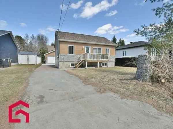 3-Bedroom House near Lac des Artisans