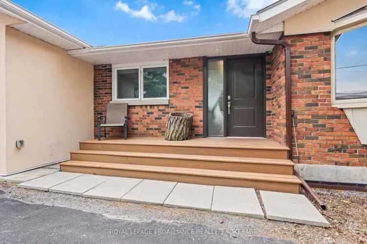 Lake Ontario Waterfront Bungalow  Renovated 2 2 Beds 3 Baths