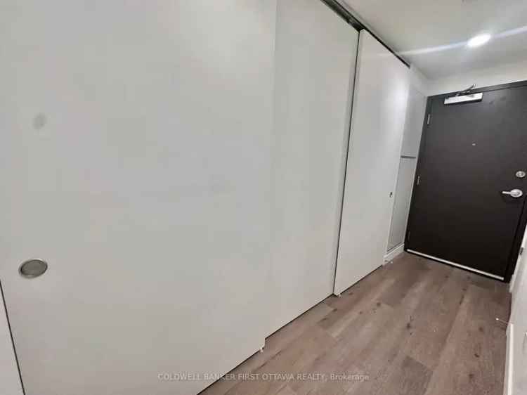 Condo For Rent in Toronto, Ontario