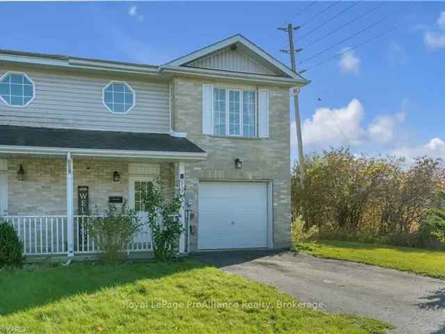 Townhouse For Sale in Kingston, Ontario