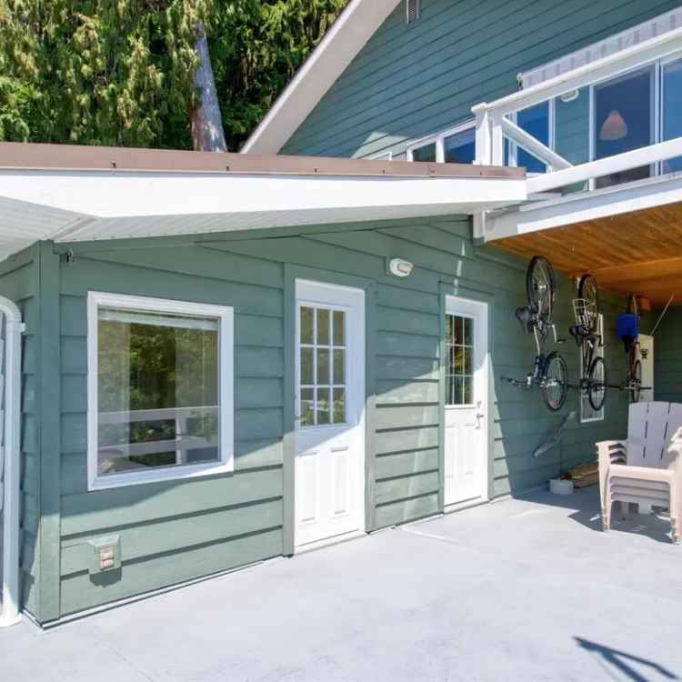 Ocean View Home Near Ocean Beach Esplanade