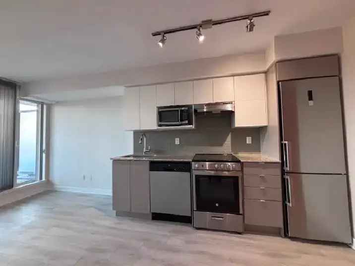 Jr One Bed Studio Condo Near Yorkdale Subway