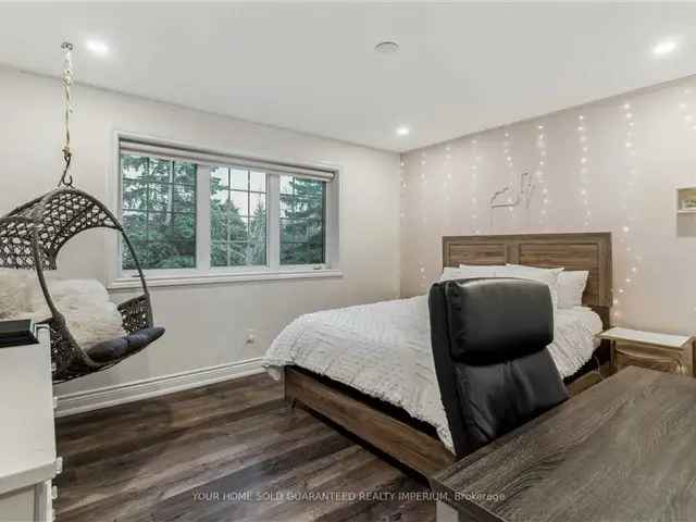 Luxury Family Home in North Oshawa Custom Built and Renovated