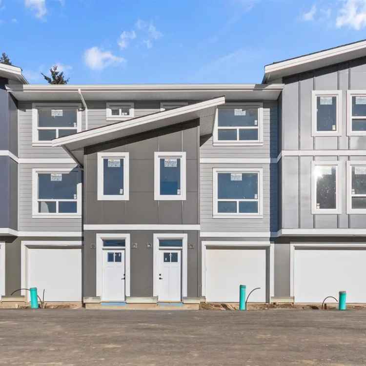 3-Bedroom Townhouse near Coquihalla Elementary and Hope Secondary