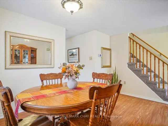 Beautiful 4-Bedroom Family Home in Northwest Barrie