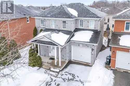 Buy Detached Home in East Credit Mississauga with Backyard and Amenities