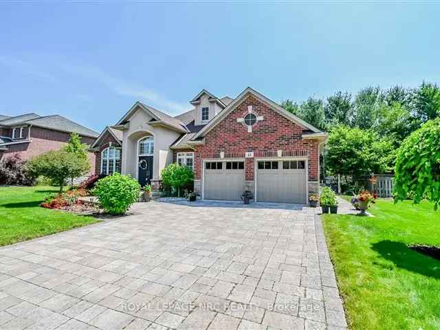 House For Sale in 43, Cherry Ridge Boulevard, Pelham, Ontario