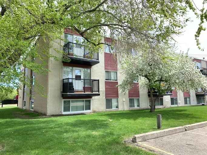 Apartment For Rent in Edmonton, Alberta