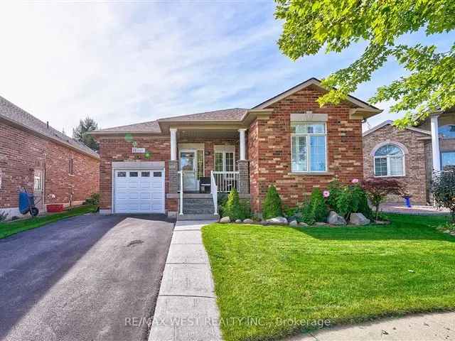 House For Sale in Woodstock, Ontario