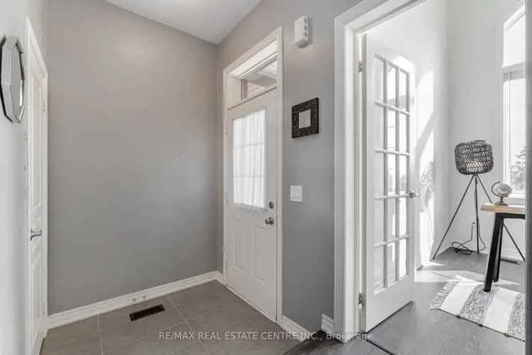 House For Sale in Milton, Ontario