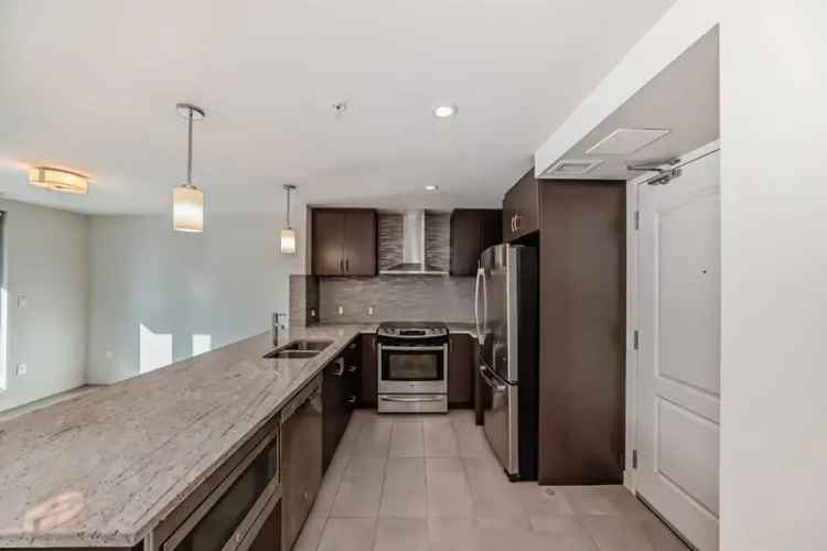 Beltline 1-Bedroom Apartment - 455 sq ft - Steps from Central Memorial Park