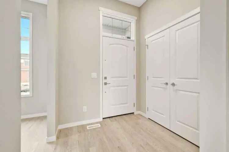 House For Rent in Calgary, Alberta