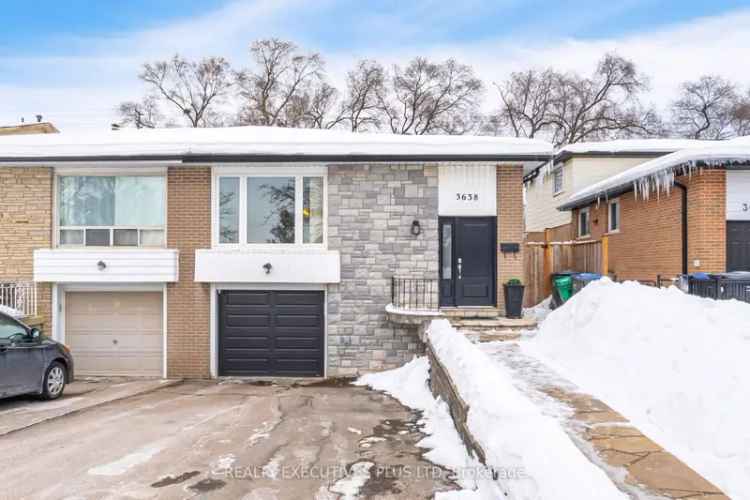 Buy Four Bedroom Semi-Backsplit Home in Erindale with Spacious Features