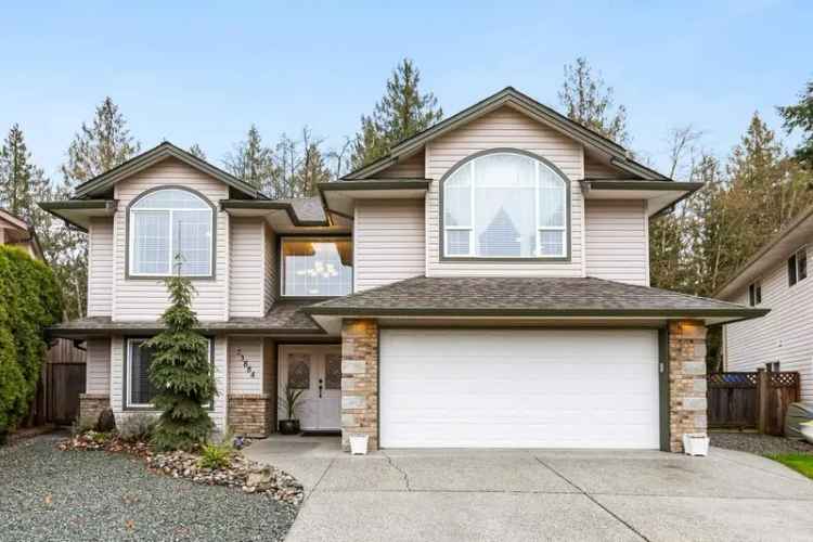 House For Sale in Maple Ridge, British Columbia