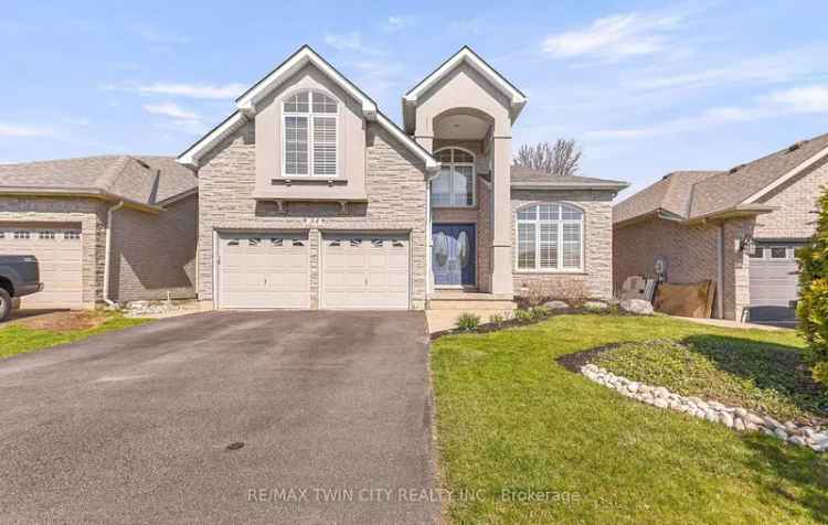 Executive Home with In-Law Suite - Brantford