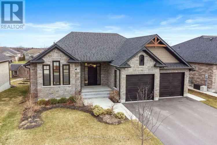 Luxury 2+2 Bedroom Bungalow in Brighton - Move in Ready