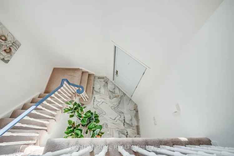 Luxurious 4-Bedroom Home in Lisgar with Finished Basement