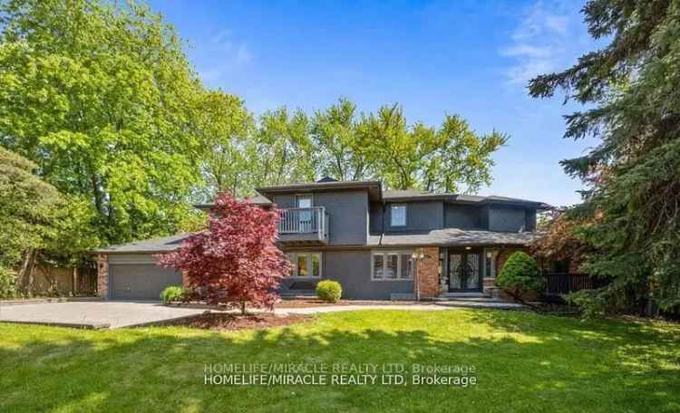 House For Sale in Pickering, Ontario