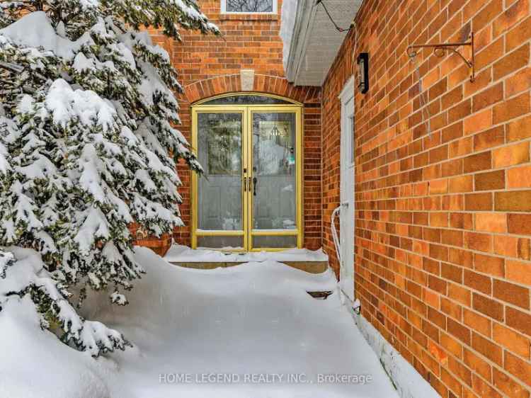 Buy House in Unionville with Gorgeous Features and Amenities